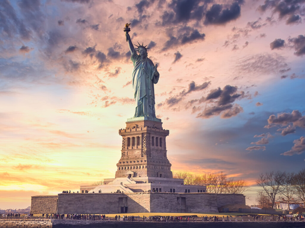 miss-liberty-sunset-new-york-city-usa