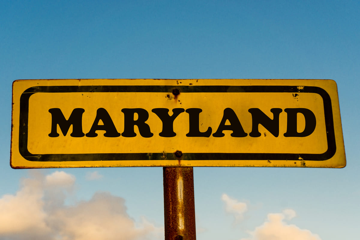 maryland-state-old-yellow-sign